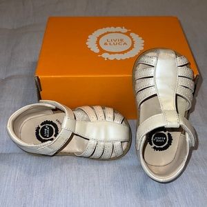 Livie and Luca Baby Girl White Pearl Leather Sandals - Size 5 Gently Used in Box